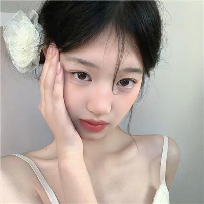 只有悲伤才是美丽的